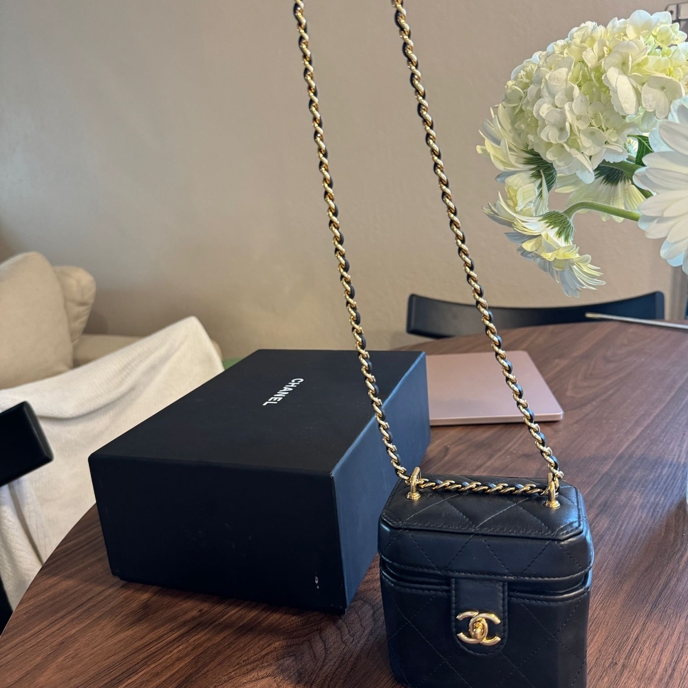 Chanel Black Quilted Leather Mini Bag - Picture 13 of 16
